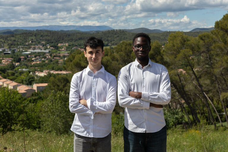 Deux autres membres de l’équipe MAJE